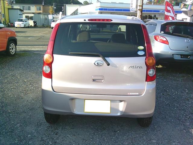 ミラ Ｌ　５速ＭＴ　キーレス　電格ミラー　ＣＤ　Ｗエアバック　純正バイザー（3枚目）