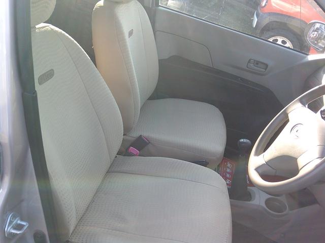 ミラ Ｌ　５速ＭＴ　キーレス　電格ミラー　ＣＤ　Ｗエアバック　純正バイザー（10枚目）