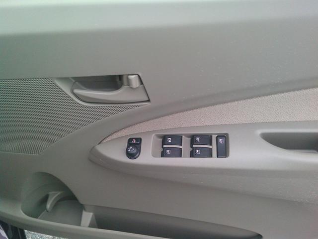 ムーヴ L SA キーレス アイドリングストップ 横滑り防止 スマートアシスト 電格ミラー ETC CD Wエアバック バイサー(17枚目)