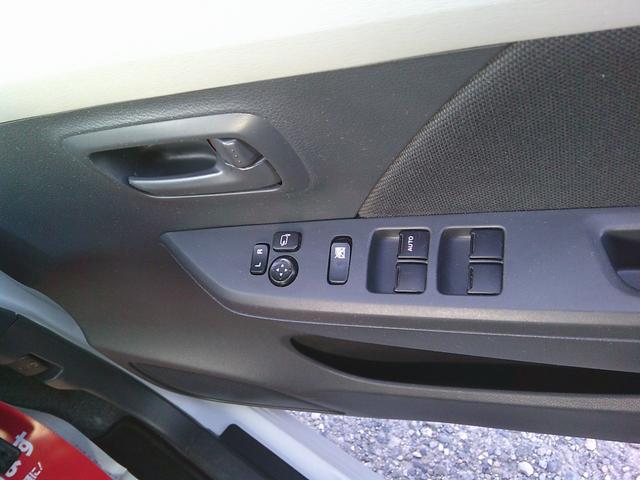 ワゴンＲ ＦＸ　キーレス　ナビ　ワンセグＴＶ　ＣＤ　電格ミラー　バイザー　Ｗエアバック（15枚目）