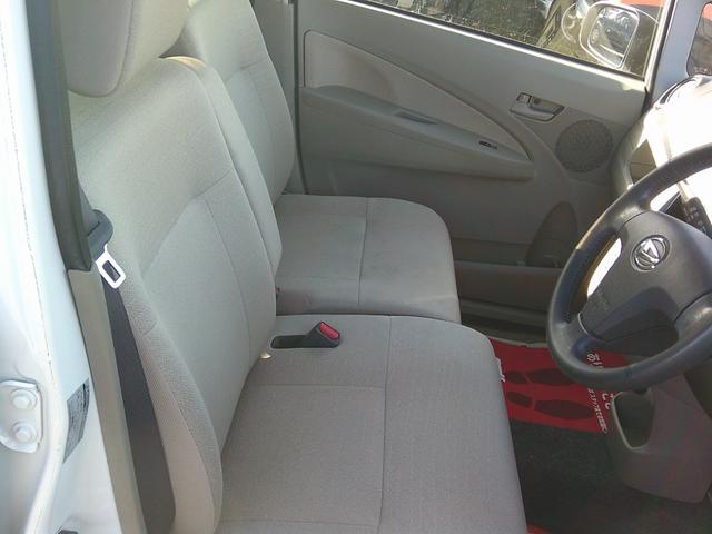 ムーヴ Ｘ　ＳＡ　スマートキー　プッシュスタート　スマートアシスト　アイドリングストップ　横滑り防止　ナビ　ＴＶ　Ｂｌｕｅｔｏｏｔｈ　ＡＷ　純正バイザー　オートエアコン　電格ミラー（10枚目）