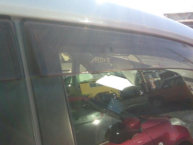 ムーヴ Ｘ　ＳＡ　スマートキー　プッシュスタート　スマートアシスト　アイドリングストップ　横滑り防止　ナビ　ＴＶ　Ｂｌｕｅｔｏｏｔｈ　ＡＷ　純正バイザー　オートエアコン　電格ミラー（22枚目）