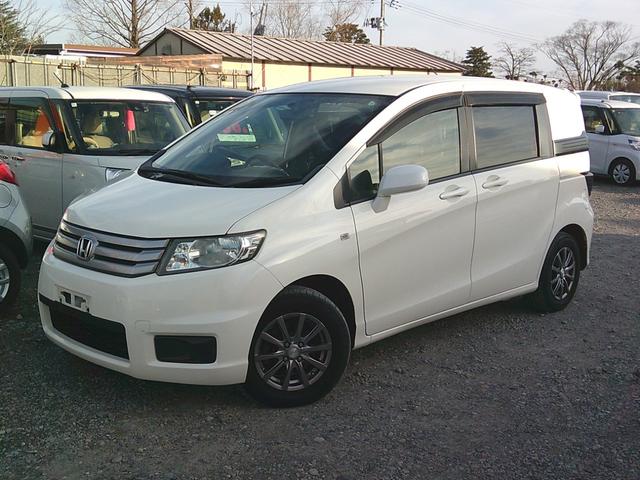 フリードスパイク Ｇ　ジャストセレクション　キーレス　オートエアコン　両側スライドドア　ＥＴＣ　電格ミラー　ＣＤ　ＡＷ　ドラレコ　バイザー　　Ｗエアバック（2枚目）