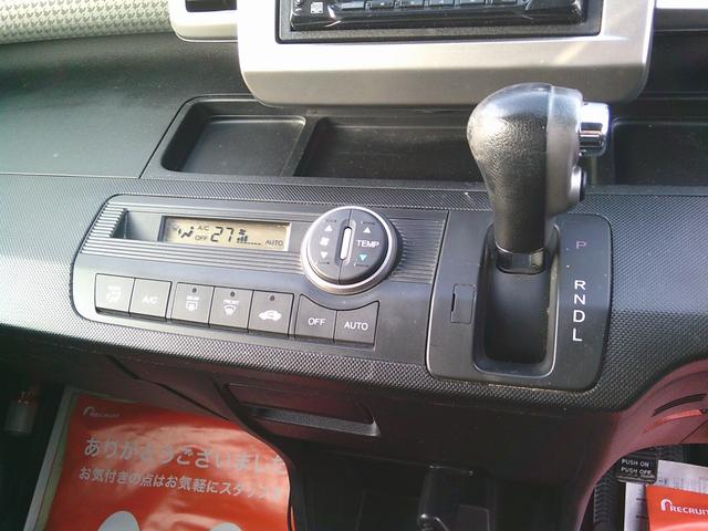 フリードスパイク Ｇ　ジャストセレクション　キーレス　オートエアコン　両側スライドドア　ＥＴＣ　電格ミラー　ＣＤ　ＡＷ　ドラレコ　バイザー　　Ｗエアバック（14枚目）