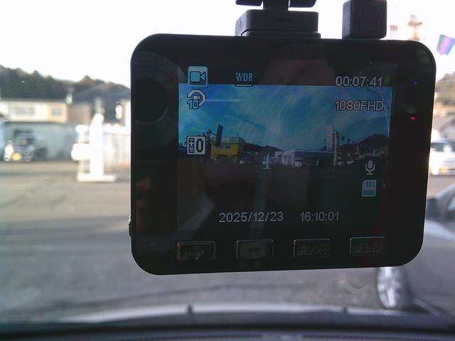 フリードスパイク Ｇ　ジャストセレクション　キーレス　オートエアコン　両側スライドドア　ＥＴＣ　電格ミラー　ＣＤ　ＡＷ　ドラレコ　バイザー　　Ｗエアバック（18枚目）