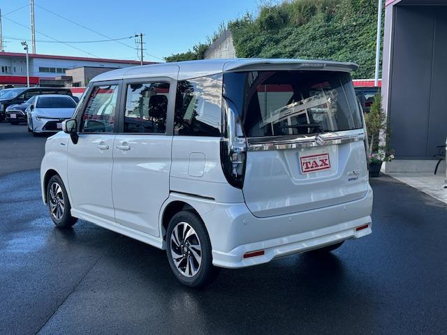 ソリオバンディット ハイブリッドＭＶ　登録済み未使用車　両側パワースライドドア　サーキュレーター　クルーズコントロール　シートヒーター　ＬＥＤライト　キーレス　オートエアコン　１５インチＡＷ　ピュアホワイトパール（5枚目）
