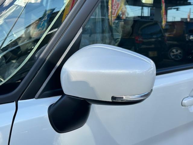 ソリオバンディット ハイブリッドＭＶ　登録済み未使用車　両側パワースライドドア　サーキュレーター　クルーズコントロール　シートヒーター　ＬＥＤライト　キーレス　オートエアコン　１５インチＡＷ　ピュアホワイトパール（8枚目）
