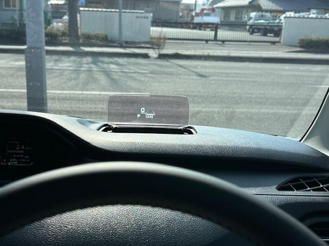 ソリオバンディット ハイブリッドＭＶ　登録済み未使用車　両側パワースライドドア　サーキュレーター　クルーズコントロール　シートヒーター　ＬＥＤライト　キーレス　オートエアコン　１５インチＡＷ　ピュアホワイトパール（16枚目）