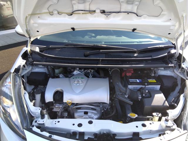 シエンタ Ｇ　フルセグナビ　Ｂｌｕｅｔｏｏｔｈ　バックカメラ　ドライブレコーダー前後　両側パワースライドドア　７人乗り　シートヒーター　ＥＴＣ　フォグランプ　オートエアコン　ホワイトパールクリスタルシャイン（9枚目）