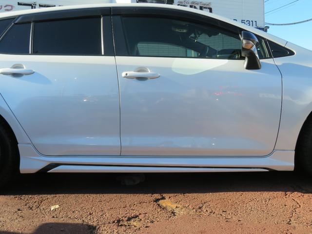 カローラツーリング ハイブリッド　ダブルバイビー　特別仕様車・年次改良後期モデル・モデリスタフルエアロ・１０．５インチナビ・バックモニター・アルパインデジタルインナーミラー・ＥＴＣ２．０・トヨタセーフティセンス・ハーフレザーシート・シートヒーター（10枚目）