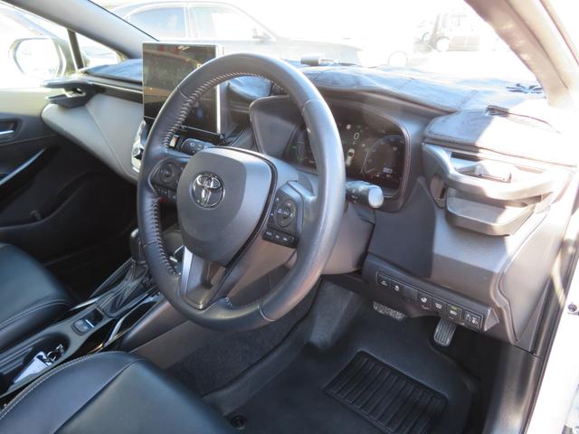 カローラツーリング ハイブリッド　ダブルバイビー　特別仕様車・年次改良後期モデル・モデリスタフルエアロ・１０．５インチナビ・バックモニター・アルパインデジタルインナーミラー・ＥＴＣ２．０・トヨタセーフティセンス・ハーフレザーシート・シートヒーター（11枚目）