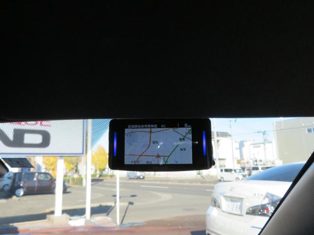 カローラツーリング ハイブリッド　ダブルバイビー　特別仕様車・年次改良後期モデル・モデリスタフルエアロ・１０．５インチナビ・バックモニター・アルパインデジタルインナーミラー・ＥＴＣ２．０・トヨタセーフティセンス・ハーフレザーシート・シートヒーター（28枚目）