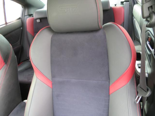 WRX STI STI 6速マニュアル 4WD ターボ アドバンストパッケージ オートハイビーム 後方車検知 サイドビューモニター SDナビ バックモニター インテリジェントドライブ ブーストメーター パワーシート ETC(23枚目)