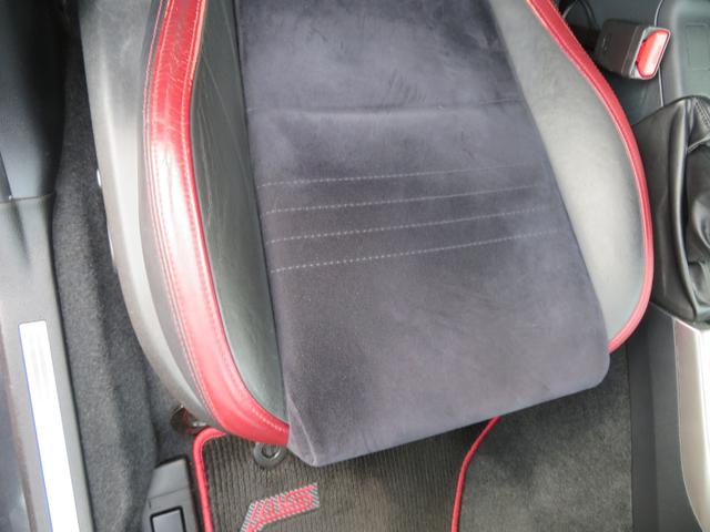 WRX STI STI 6速マニュアル 4WD ターボ アドバンストパッケージ オートハイビーム 後方車検知 サイドビューモニター SDナビ バックモニター インテリジェントドライブ ブーストメーター パワーシート ETC(37枚目)