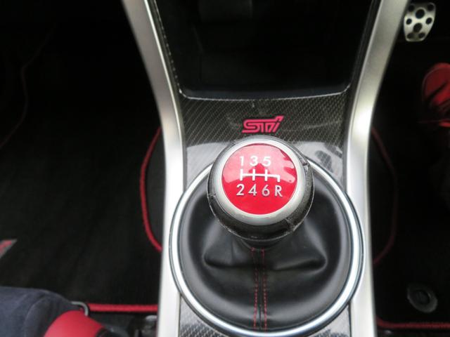 WRX STI STI 6速マニュアル 4WD ターボ アドバンストパッケージ オートハイビーム 後方車検知 サイドビューモニター SDナビ バックモニター インテリジェントドライブ ブーストメーター パワーシート ETC(49枚目)