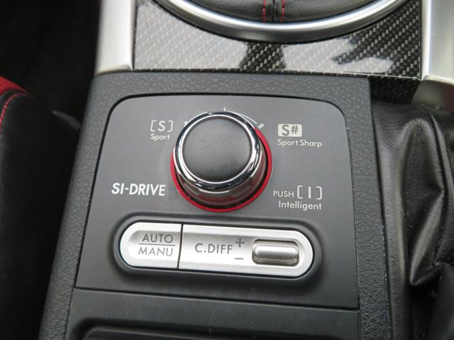 WRX STI STI 6速マニュアル 4WD ターボ アドバンストパッケージ オートハイビーム 後方車検知 サイドビューモニター SDナビ バックモニター インテリジェントドライブ ブーストメーター パワーシート ETC(50枚目)