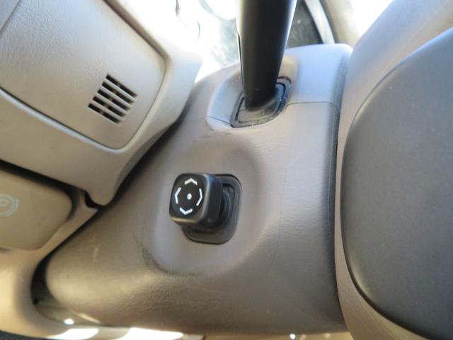 クラウンマジェスタ ４．０Ｃタイプ　ワンオーナー車　ブラックワントーン　本革　ワイドマルチ　ロ―フォルム　エアサスコントローラー　キセノンヘッドライト　クルーズコントロール　電動ステアリンアグチルト　前席パワーシート　タイベル交換済み（47枚目）