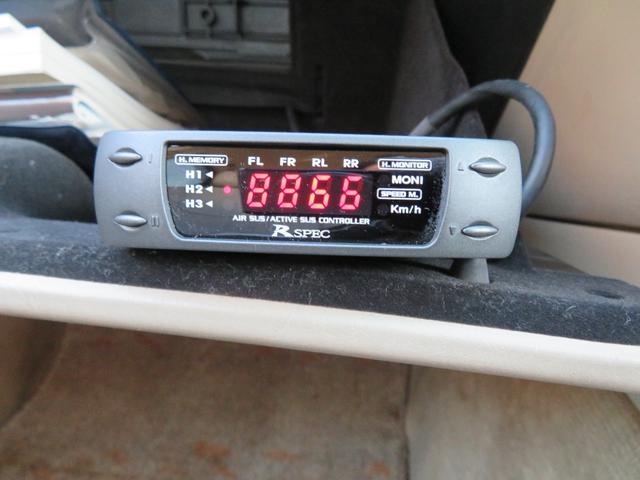 クラウンマジェスタ ４．０Ｃタイプ　ワンオーナー車　ブラックワントーン　本革　ワイドマルチ　ロ―フォルム　エアサスコントローラー　キセノンヘッドライト　クルーズコントロール　電動ステアリンアグチルト　前席パワーシート　タイベル交換済み（49枚目）