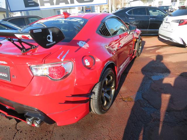 86 G 6速マニュアル ロ―フォルム ブリッツ車高調 18インチAW 公認ワイドボディー GTウイング TRD4本出しマフラー HDDナビ フルセグTV ブルトゥース対応 ETC TRC HID(18枚目)