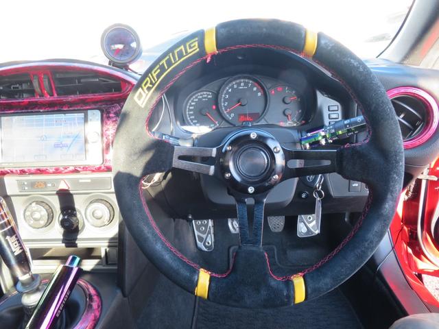 86 G 6速マニュアル ロ―フォルム ブリッツ車高調 18インチAW 公認ワイドボディー GTウイング TRD4本出しマフラー HDDナビ フルセグTV ブルトゥース対応 ETC TRC HID(43枚目)