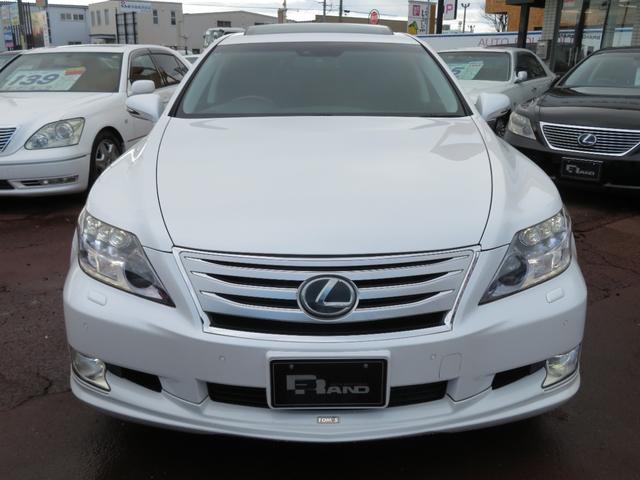 ＬＳ ＬＳ６００ｈ　バージョンＳ　Ｉパッケージ　ハイブリッド４ＷＤ・サンルーフ・黒本革エアーシート・トムスフルエアロ・トランク＆ルーフスポイラー・純正エアサス・純正ＨＤＤマルチ・Ｂｌｕｅｔｏｏｔｈオーディオ・プリクラッシュセーフティ・ＥＴＣ（6枚目）