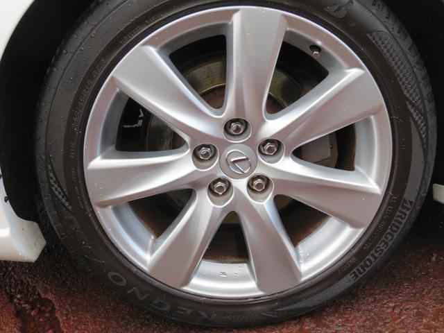 ＬＳ ＬＳ６００ｈ　バージョンＳ　Ｉパッケージ　ハイブリッド４ＷＤ・サンルーフ・黒本革エアーシート・トムスフルエアロ・トランク＆ルーフスポイラー・純正エアサス・純正ＨＤＤマルチ・Ｂｌｕｅｔｏｏｔｈオーディオ・プリクラッシュセーフティ・ＥＴＣ（16枚目）