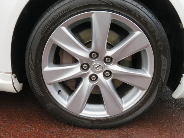 ＬＳ ＬＳ６００ｈ　バージョンＳ　Ｉパッケージ　ハイブリッド４ＷＤ・サンルーフ・黒本革エアーシート・トムスフルエアロ・トランク＆ルーフスポイラー・純正エアサス・純正ＨＤＤマルチ・Ｂｌｕｅｔｏｏｔｈオーディオ・プリクラッシュセーフティ・ＥＴＣ（17枚目）