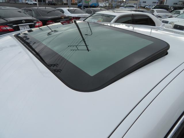 ＬＳ ＬＳ６００ｈ　バージョンＳ　Ｉパッケージ　ハイブリッド４ＷＤ・サンルーフ・黒本革エアーシート・トムスフルエアロ・トランク＆ルーフスポイラー・純正エアサス・純正ＨＤＤマルチ・Ｂｌｕｅｔｏｏｔｈオーディオ・プリクラッシュセーフティ・ＥＴＣ（18枚目）