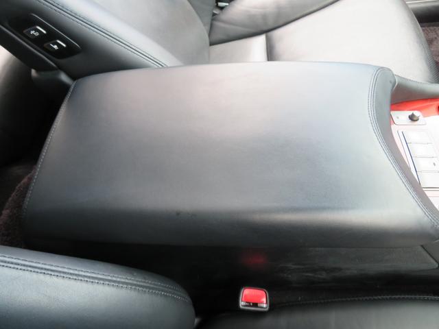 ＬＳ ＬＳ６００ｈ　バージョンＳ　Ｉパッケージ　ハイブリッド４ＷＤ・サンルーフ・黒本革エアーシート・トムスフルエアロ・トランク＆ルーフスポイラー・純正エアサス・純正ＨＤＤマルチ・Ｂｌｕｅｔｏｏｔｈオーディオ・プリクラッシュセーフティ・ＥＴＣ（29枚目）