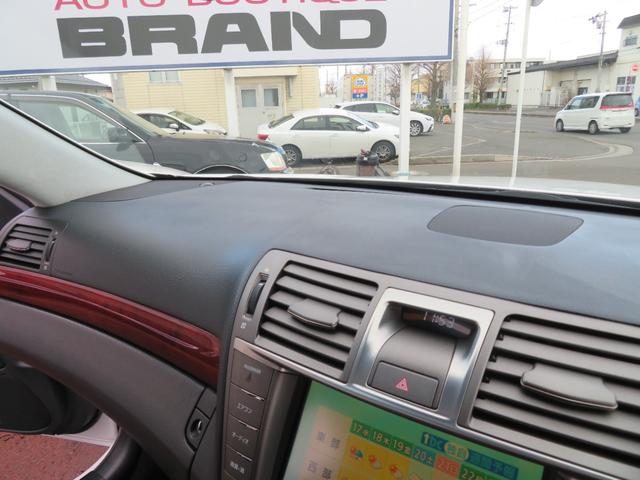 ＬＳ ＬＳ６００ｈ　バージョンＳ　Ｉパッケージ　ハイブリッド４ＷＤ・サンルーフ・黒本革エアーシート・トムスフルエアロ・トランク＆ルーフスポイラー・純正エアサス・純正ＨＤＤマルチ・Ｂｌｕｅｔｏｏｔｈオーディオ・プリクラッシュセーフティ・ＥＴＣ（39枚目）