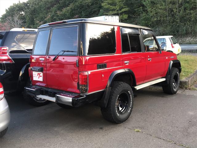 ナビ 4WD AW 8名乗り リフトアップ3インチ(4枚目)