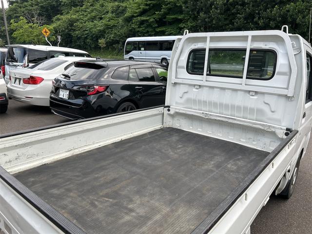 キャリイトラック 　４ＷＤ　ＭＴ（11枚目）