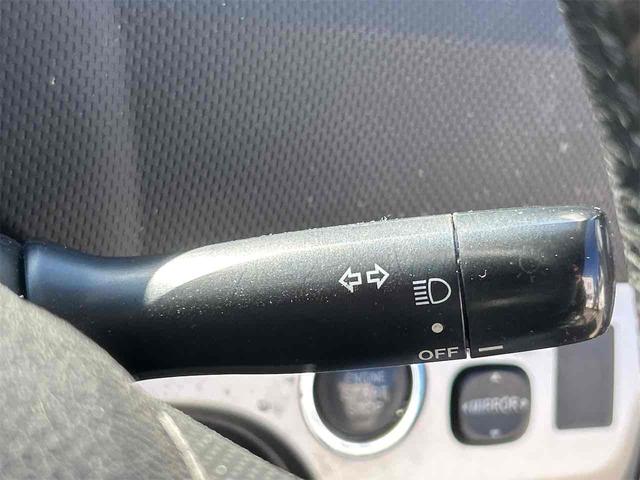 カローラルミオン 1.5G エアロツアラー ナビ TV スマートキー CVT アルミホイール Bluetooth 衝突安全ボディ ABS エアコン パワーステアリング パワーウィンドウ 運転席エアバッグ(9枚目)