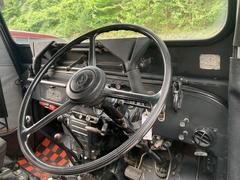 ぜひ一度ご確認ください。納車後も気持ちよくドライブできるようチェックいたします。 3