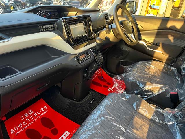 ソリオ ハイブリッドMZ LEDヘッドランプ デュアルカメラブレーキサポート 両側パワースライドドア スマートキー アダプティブクルーズコントロール ナビ フルセグ Bluetooth バックカメラ ワンオーナー(13枚目)