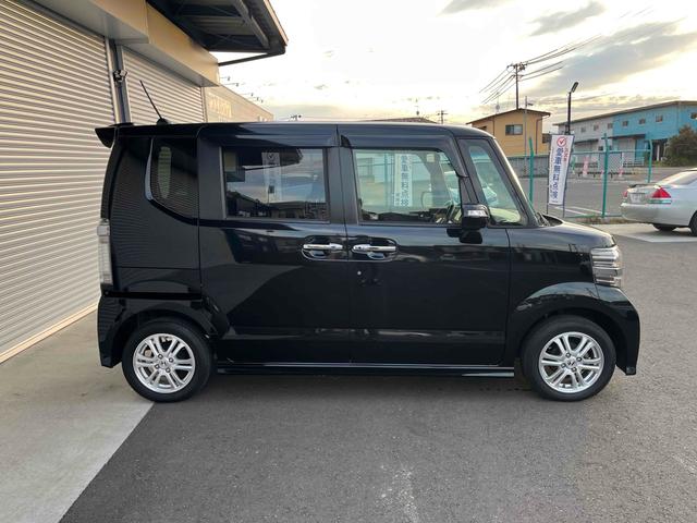 N-BOXカスタム G・Lパッケージ パワースライドドア ナビ ワンセグ Bカメラ ディスチャージヘッドライト スマートキー プッシュスタート フォグランプ(9枚目)
