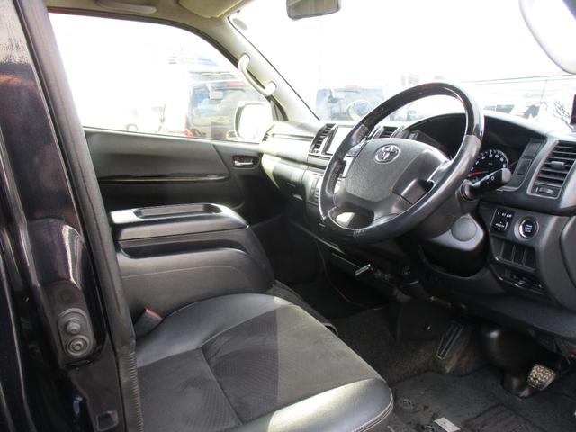 レジアスエースバン スーパーＧＬ　ダークプライム　４ＷＤディーゼルターボ　寒冷地仕様　ＬＥＤヘッドライト　プッシュスタート　ウッドコンビステアリング　リアエアコンリアヒーター　ＥＴＣ　フォグライト　電動格納ミラー（23枚目）