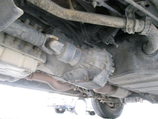 レジアスエースバン スーパーＧＬ　ダークプライム　４ＷＤディーゼルターボ　寒冷地仕様　ＬＥＤヘッドライト　プッシュスタート　ウッドコンビステアリング　リアエアコンリアヒーター　ＥＴＣ　フォグライト　電動格納ミラー（31枚目）