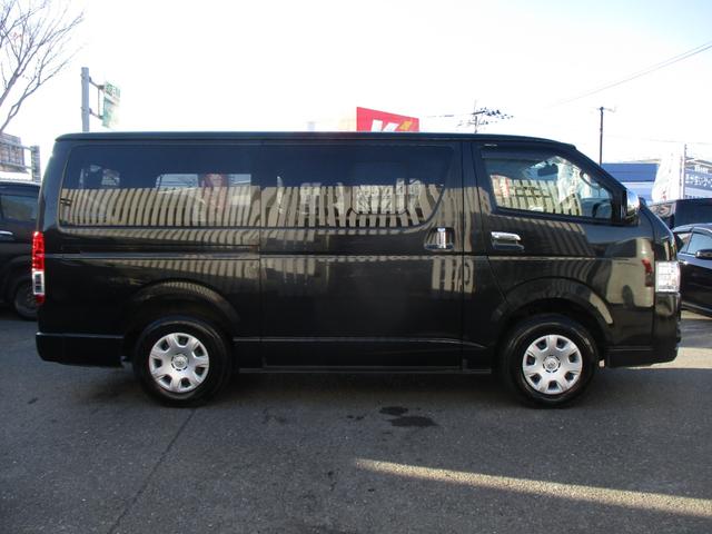 ハイエースバン ロングスーパーＧＬ　４ＷＤディーゼルターボ　寒冷地仕様　ＬＥＤヘッドライト　ＴＶナビ　バックカメラ　ＥＴＣ　リアエアコンリアヒーター　ドライブレコーダー　電動格納ミラー　フォグライト（5枚目）