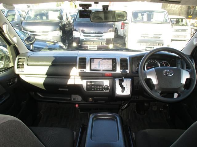 ハイエースバン ロングスーパーＧＬ　４ＷＤディーゼルターボ　寒冷地仕様　ＬＥＤヘッドライト　ＴＶナビ　バックカメラ　ＥＴＣ　リアエアコンリアヒーター　ドライブレコーダー　電動格納ミラー　フォグライト（16枚目）