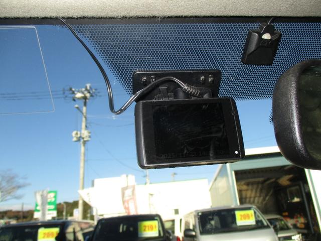 ハイエースバン ロングスーパーＧＬ　４ＷＤディーゼルターボ　寒冷地仕様　ＬＥＤヘッドライト　ＴＶナビ　バックカメラ　ＥＴＣ　リアエアコンリアヒーター　ドライブレコーダー　電動格納ミラー　フォグライト（21枚目）