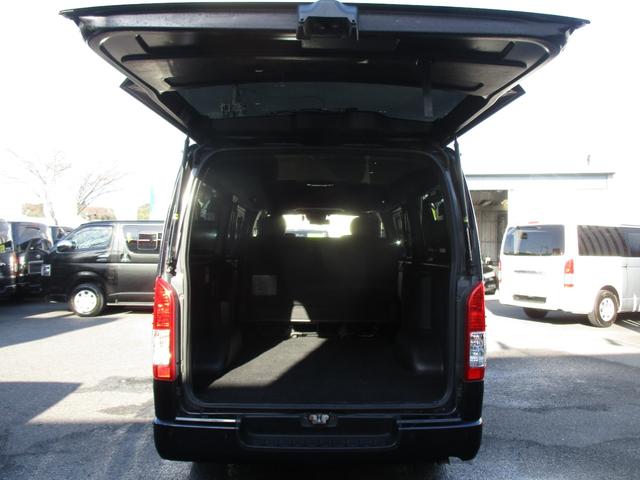 ハイエースバン スーパーGL ダークプライムII 4WDディーゼルターボ セーフティーセンス LEDヘッドライト プッシュスタート TVナビ バックカメラ ETC ドライブレコーダー リアエアコンリアヒーター 電動格納ミラー フォグライト(11枚目)