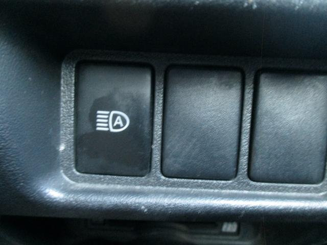 ハイエースバン スーパーGL ダークプライムII 4WDディーゼルターボ セーフティーセンス LEDヘッドライト プッシュスタート TVナビ バックカメラ ETC ドライブレコーダー リアエアコンリアヒーター 電動格納ミラー フォグライト(21枚目)