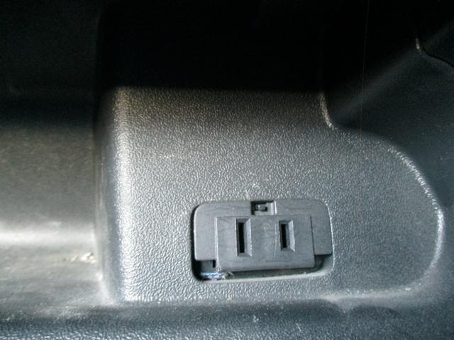 ハイエースバン スーパーGL ダークプライムII 4WDディーゼルターボ セーフティーセンス LEDヘッドライト プッシュスタート TVナビ バックカメラ ETC ドライブレコーダー リアエアコンリアヒーター 電動格納ミラー フォグライト(28枚目)