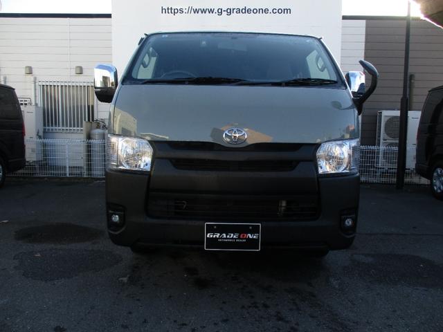 ハイエースバン ロングDX 4WDディーゼルターボ 全塗装済車 オリジナルカスタム仕様 フェイスチェンジ ラプター風塗装 リアヒーター 社外アルミ ホワイトレタータイヤ 社外ナビ バックカメラ ETC ドライブレコーダー(2枚目)