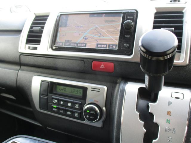 ハイエースバン ロングスーパーＧＬ　４ＷＤディーゼルターボ　ローダウン　プッシュスタート　ＬＥＤヘッドライト　フロントスポイラー　社外アルミ　ホワイトレタータイヤ　ナビ　バックカメラ　ＥＴＣ　ＡＣ１００Ｖコンセント（16枚目）