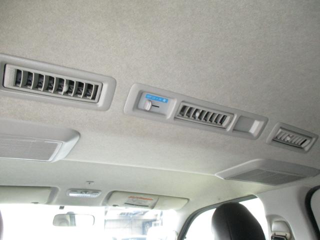 ハイエースバン ロングスーパーＧＬ　４ＷＤディーゼルターボ　ローダウン　プッシュスタート　ＬＥＤヘッドライト　フロントスポイラー　社外アルミ　ホワイトレタータイヤ　ナビ　バックカメラ　ＥＴＣ　ＡＣ１００Ｖコンセント（29枚目）