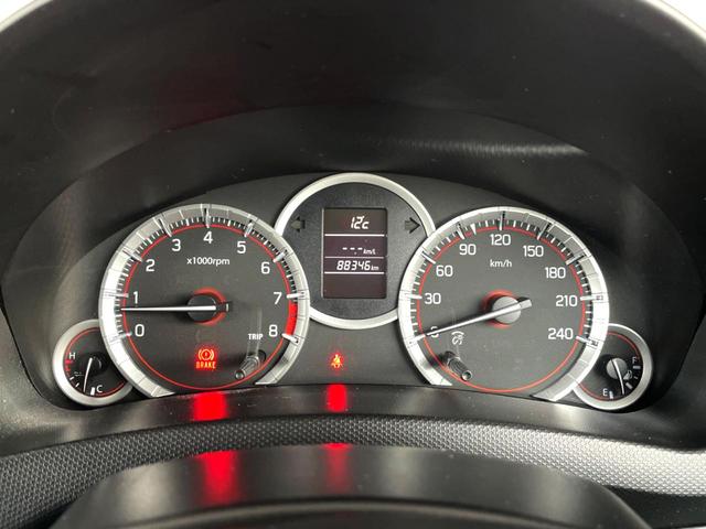 スイフトスポーツ ベースグレード　禁煙車　ＭＴ車　スマートキー　ＨＩＤヘッドライト　ビルトインＥＴＣ　クルコン　オートライト　オートエアコン　純正１７インチアルミ　ＣＤ　盗難防止装置　プライバシーガラス（22枚目）