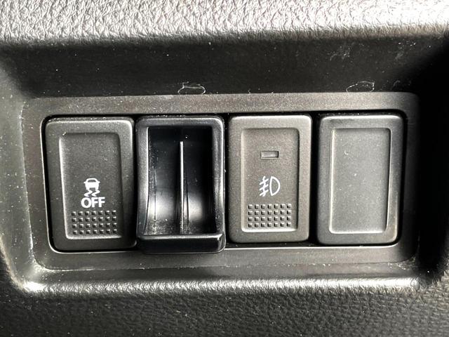 スイフトスポーツ ベースグレード　禁煙車　ＭＴ車　スマートキー　ＨＩＤヘッドライト　ビルトインＥＴＣ　クルコン　オートライト　オートエアコン　純正１７インチアルミ　ＣＤ　盗難防止装置　プライバシーガラス（27枚目）