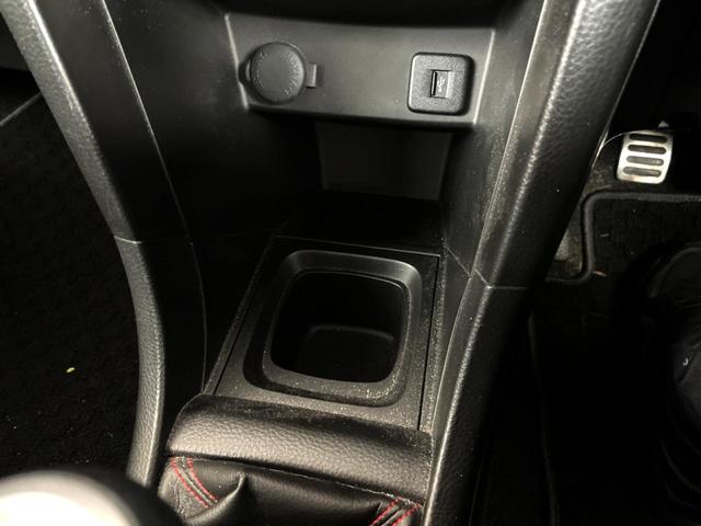 スイフトスポーツ ベースグレード　禁煙車　ＭＴ車　スマートキー　ＨＩＤヘッドライト　ビルトインＥＴＣ　クルコン　オートライト　オートエアコン　純正１７インチアルミ　ＣＤ　盗難防止装置　プライバシーガラス（30枚目）